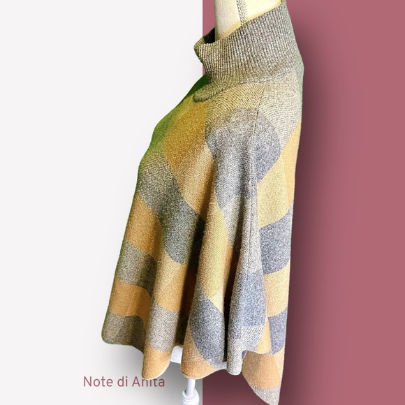NWT Note di Anita Women's Gray and Tan Checkered Wool Blend Sweater Cape OS - Picture 6 of 12